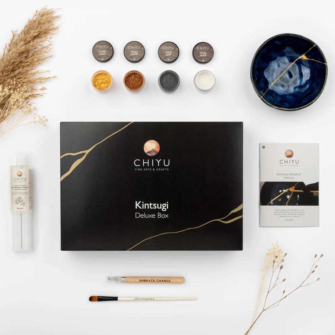 Kintsugi Deluxe Box complete set met 4 mica poeders (goud, zilver, koper, grijs), biobased epoxy en keramiek kommetje