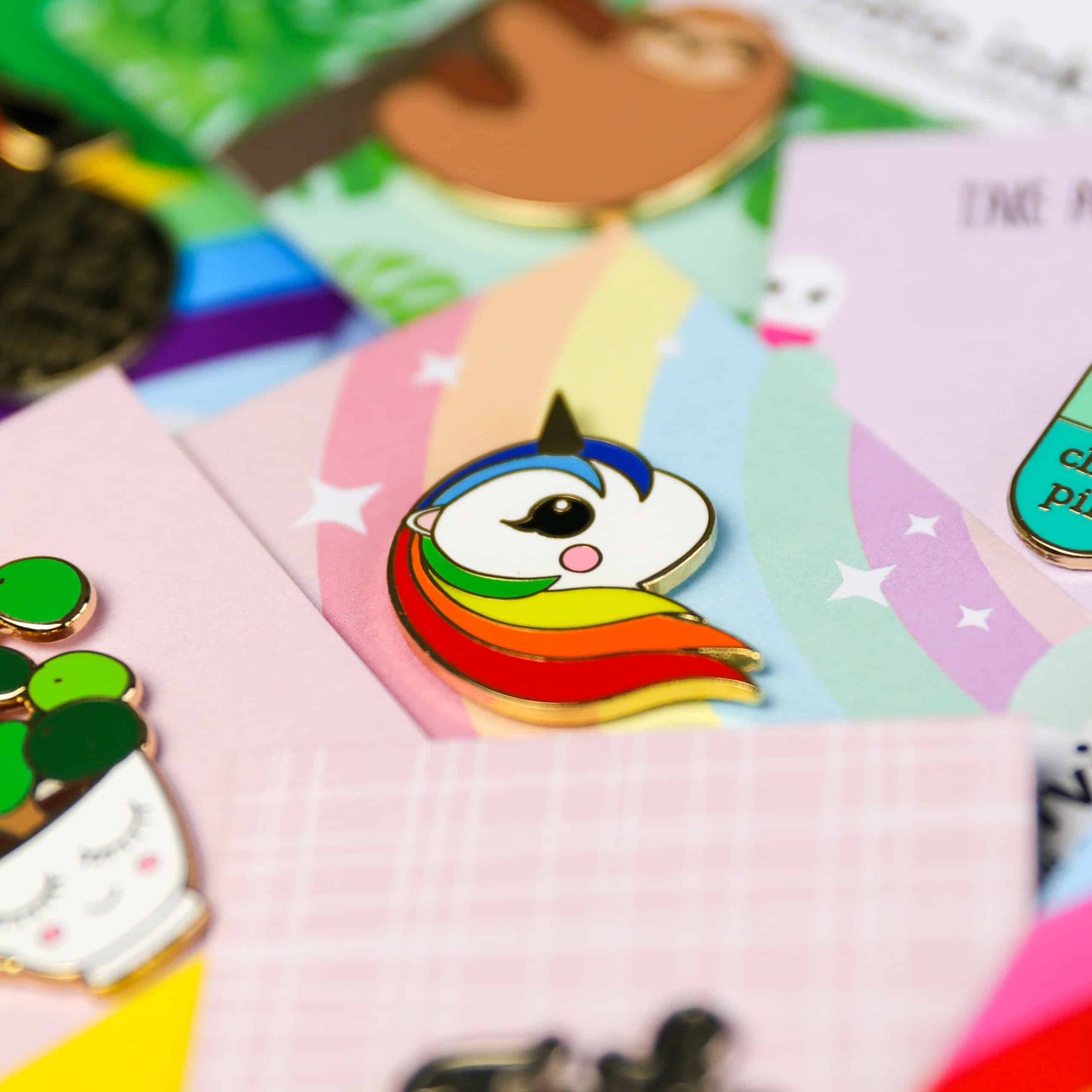 Pin 'Eenhoorn Regenboog'