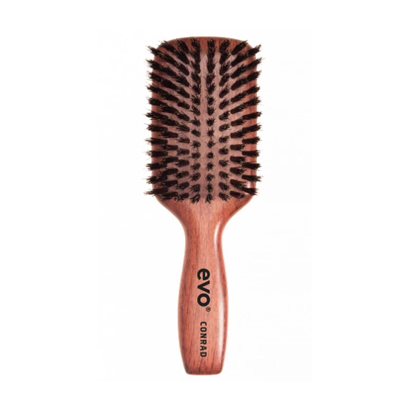 Evo conrad bristle paddle (dressing) brush is de ultieme borstel om droog haar dagelijks mee te borstelen, updo's strak te stylen of krullen zacht uit te borstelen.