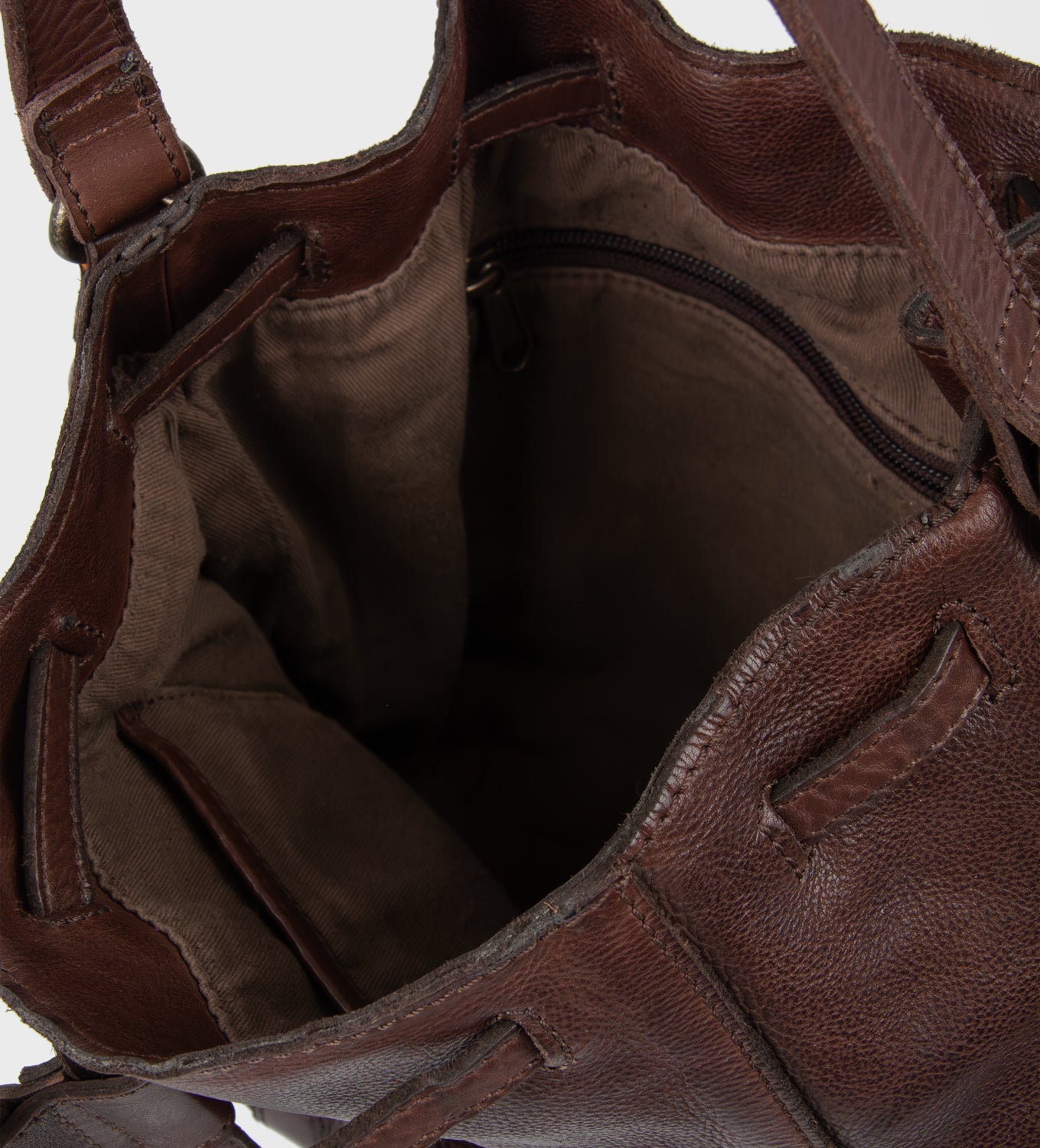 Olive Urban Montana, met stropsluiting en 2 opbergvakken 