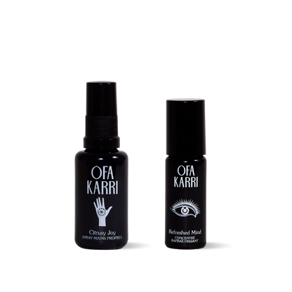 Energy Boost Duo van Ofa Karri: Citrusy Joy handspray en Refreshed Mind roll-on naast elkaar
