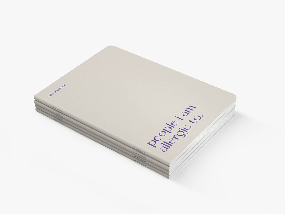 Stapel notitieboeken 'People I am allergic to' van typealive