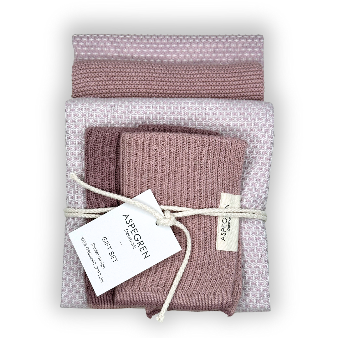 Aspegren Denmark Rose Quartz cadeauset met theedoeken in Gastro Wood Rose en vaatdoekjes in Mauve en Elderberry