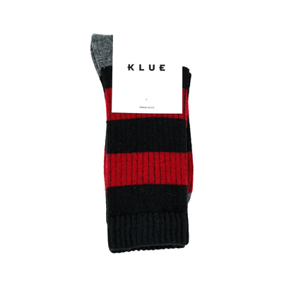 Merino sokken Klue in zwart met rode details, zachte merinowol textuur