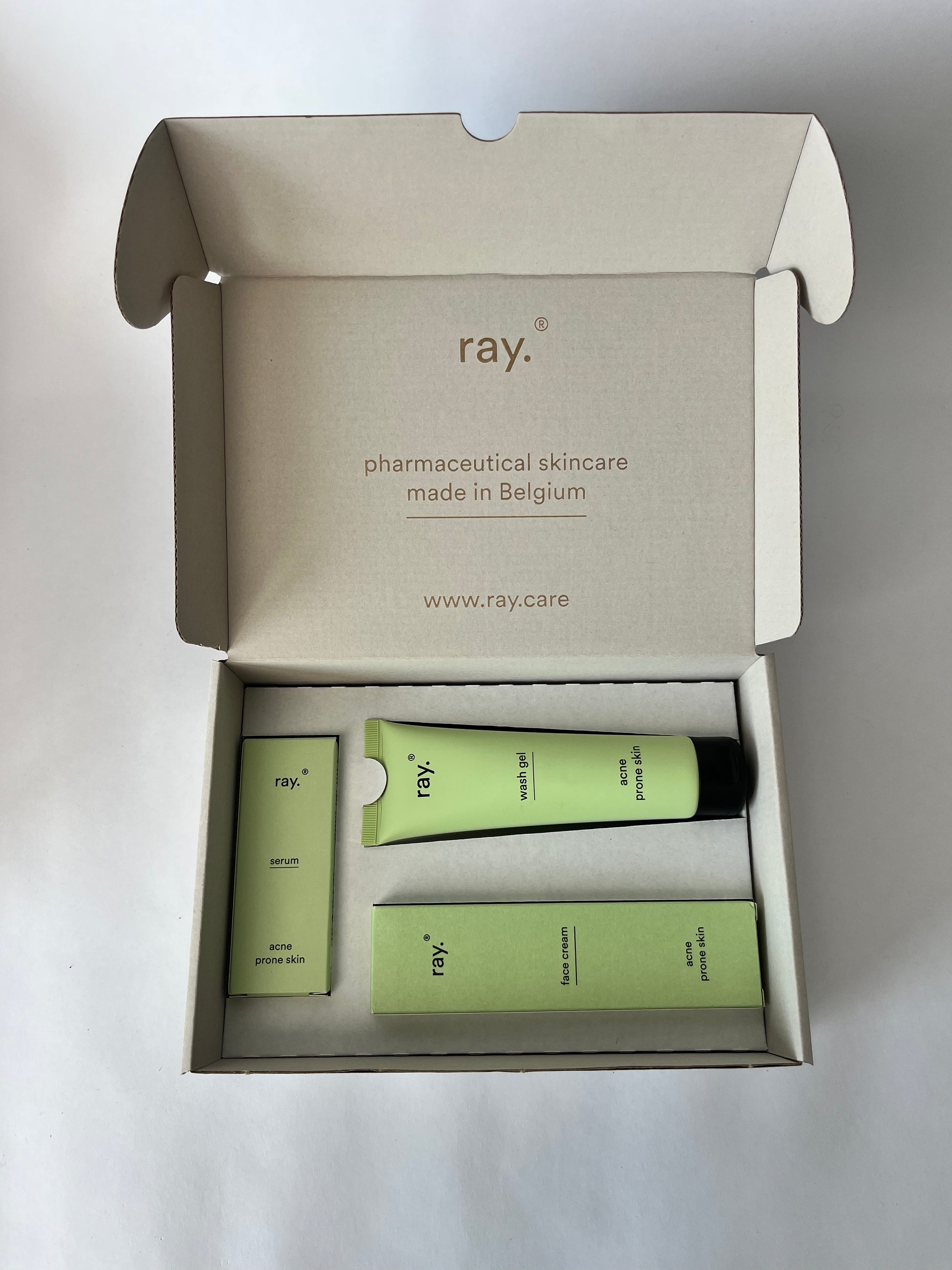 RAY Giftset Acne Prone Skin erum Wash Gel en Face Cream, de oplossing tegen puistjes