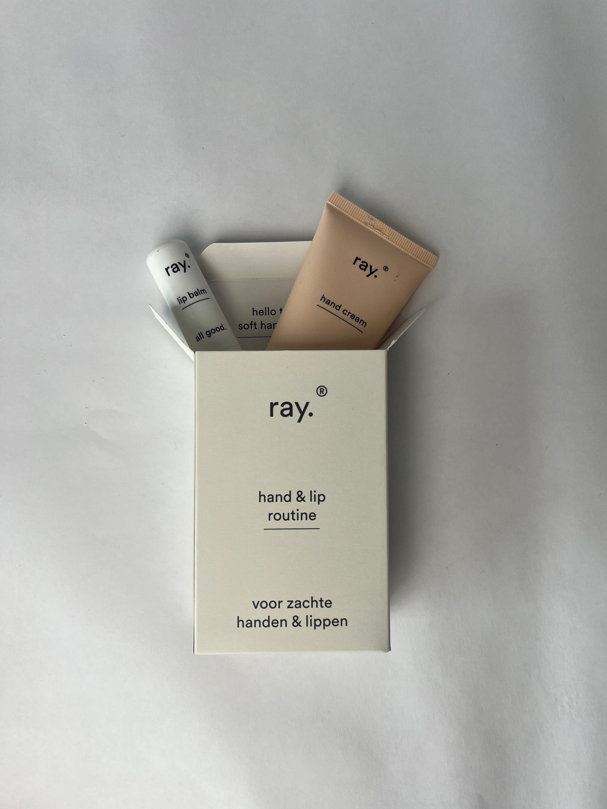 Ray Giftset Hand & Lip routine voor zachte handen en lippen met lippenbalsem en handcrème