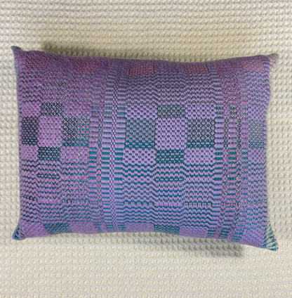 The Good Stuv Hangeweven Kussen Lila Crème