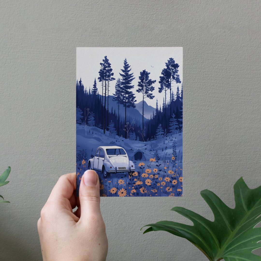 Wenskaart Camping Adventure van Botanopia in een hand