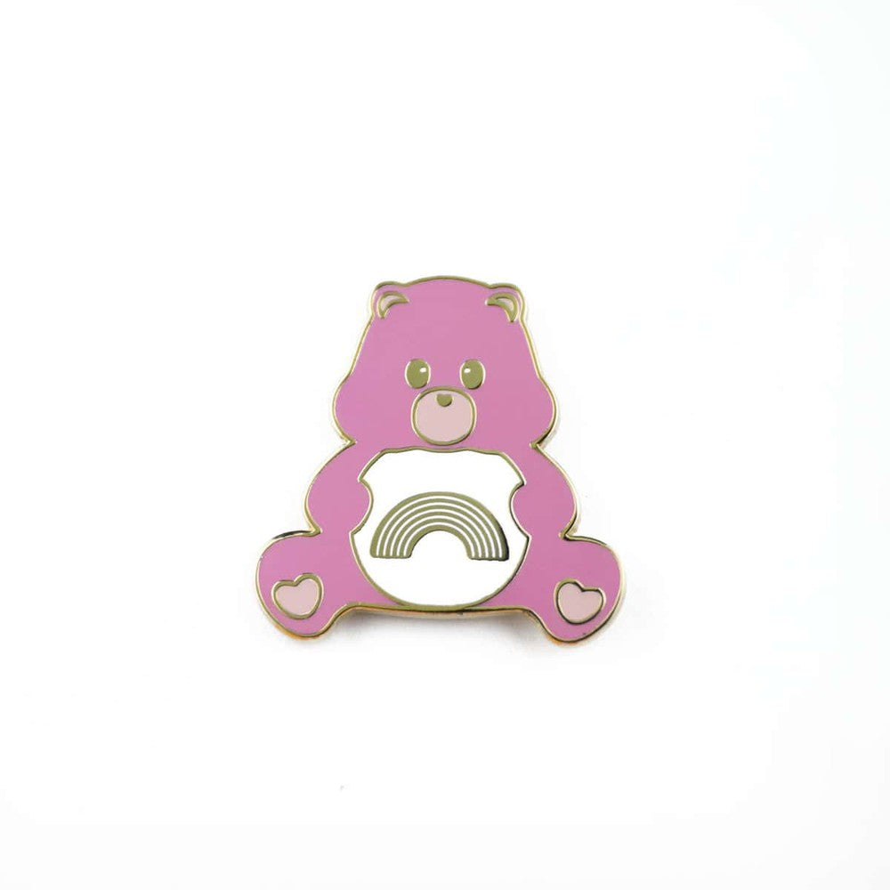 Pin Care Bear Sending Rainbows van Studio Inktvis, roze