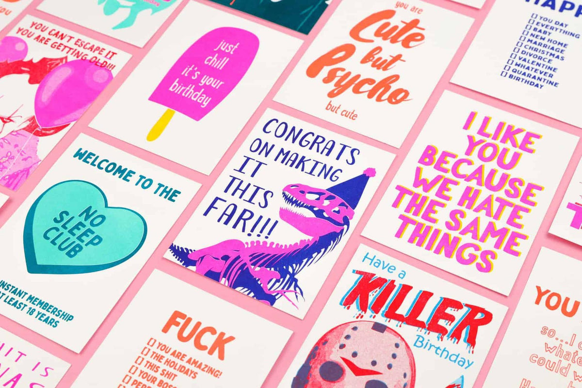 Postkaart I like you because we hate the same things van Studio Inktvis, productfoto 4