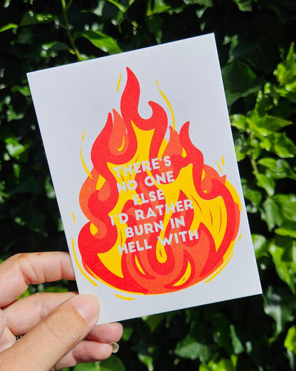 Postkaart There's no one I rather burn in hell with van Studio Inktvis, foto 2